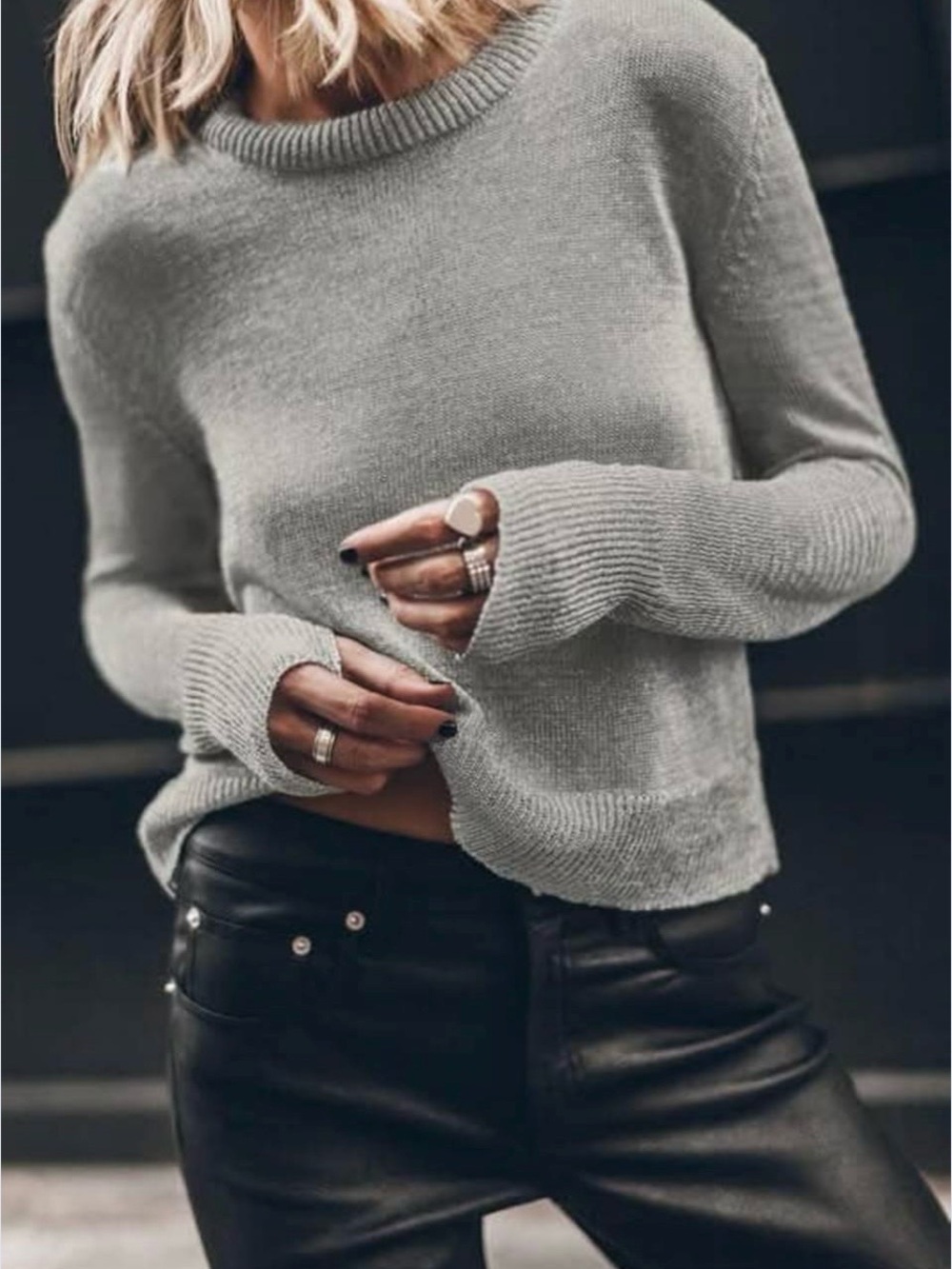 Women’s Lightweight Sweater with Thumbholes